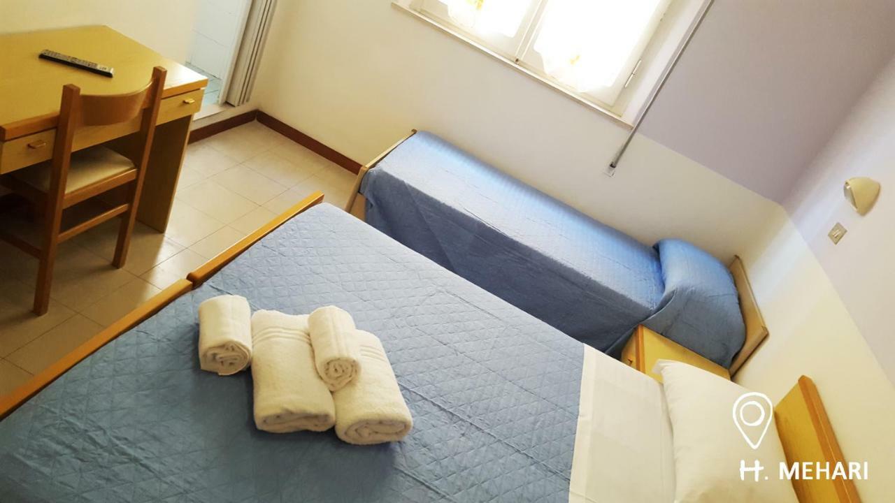 Mehari Rimini - Family Hotel Екстер'єр фото