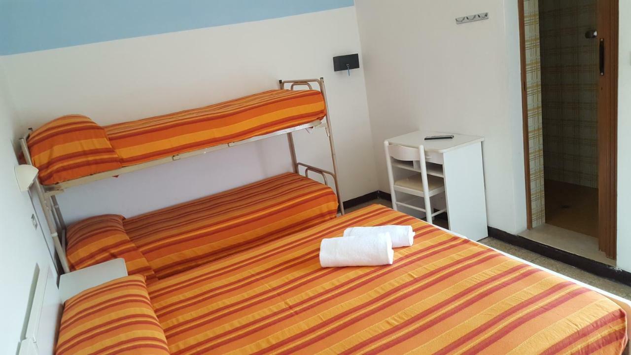 Mehari Rimini - Family Hotel Екстер'єр фото